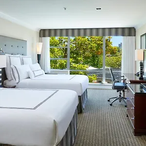https://granville-island-hotel.richmond-hotels.com