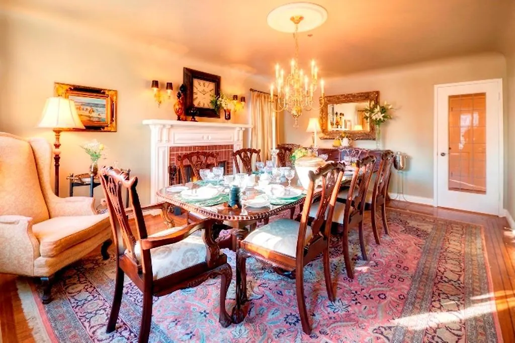The English Bay Inn Langley